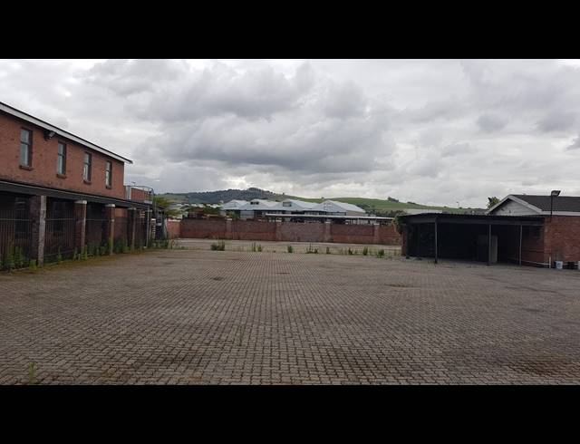 941M² OFFICE TO LET IN SAXENBURG PARK 2